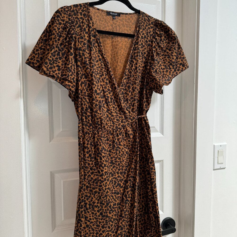 Madewell Flutter-Sleeve Wrap Mini Dress in Painted Leopard